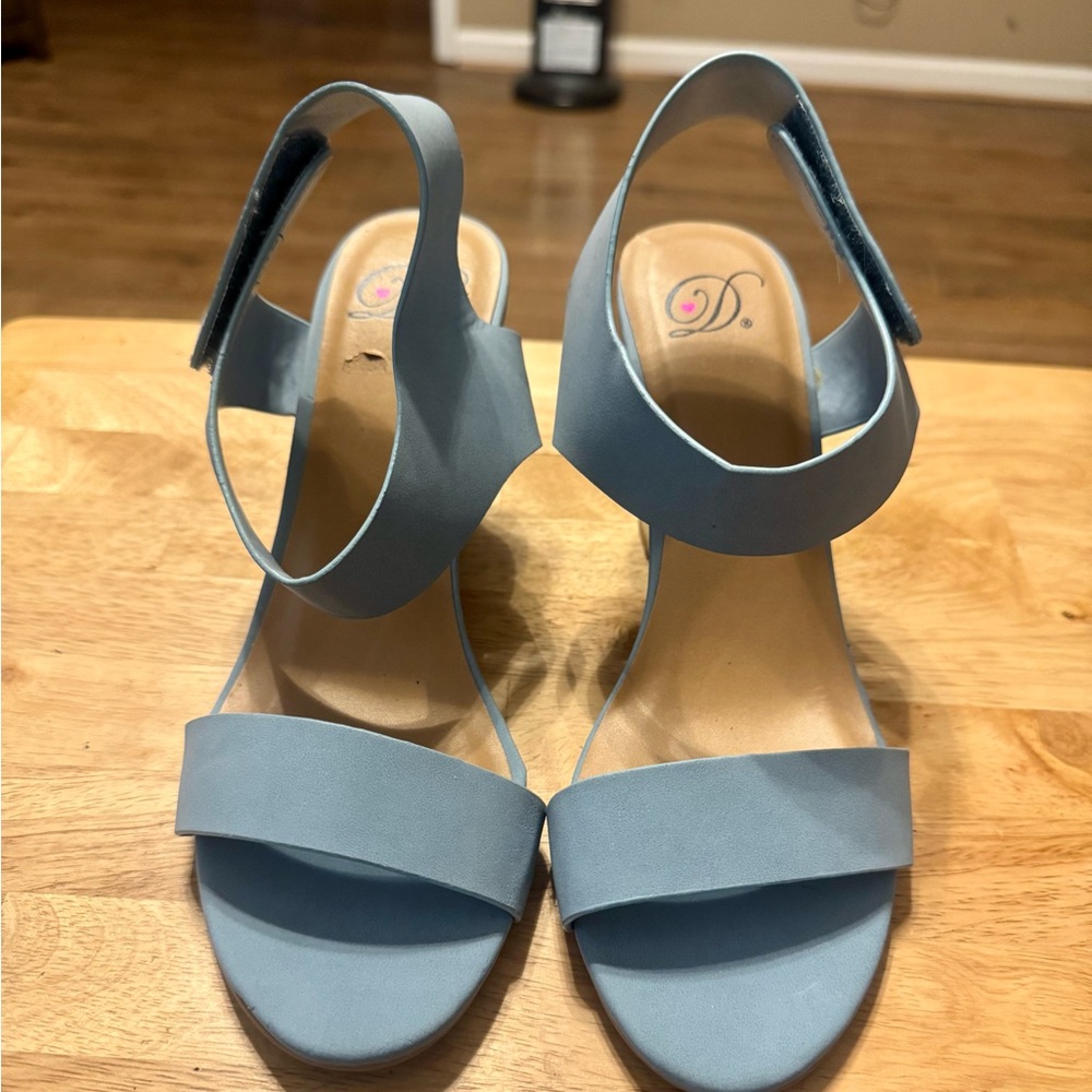 Delicious Light Blue Slingback Block Heel Sandals